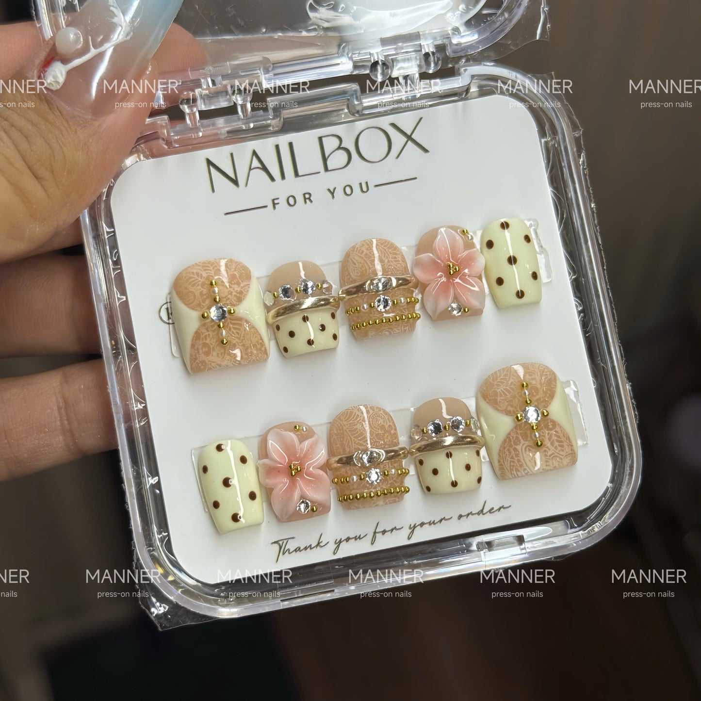 Lace Petal Handmade Press-On Nails