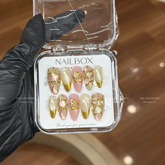 Golden Petal Handmade Press-On Nails