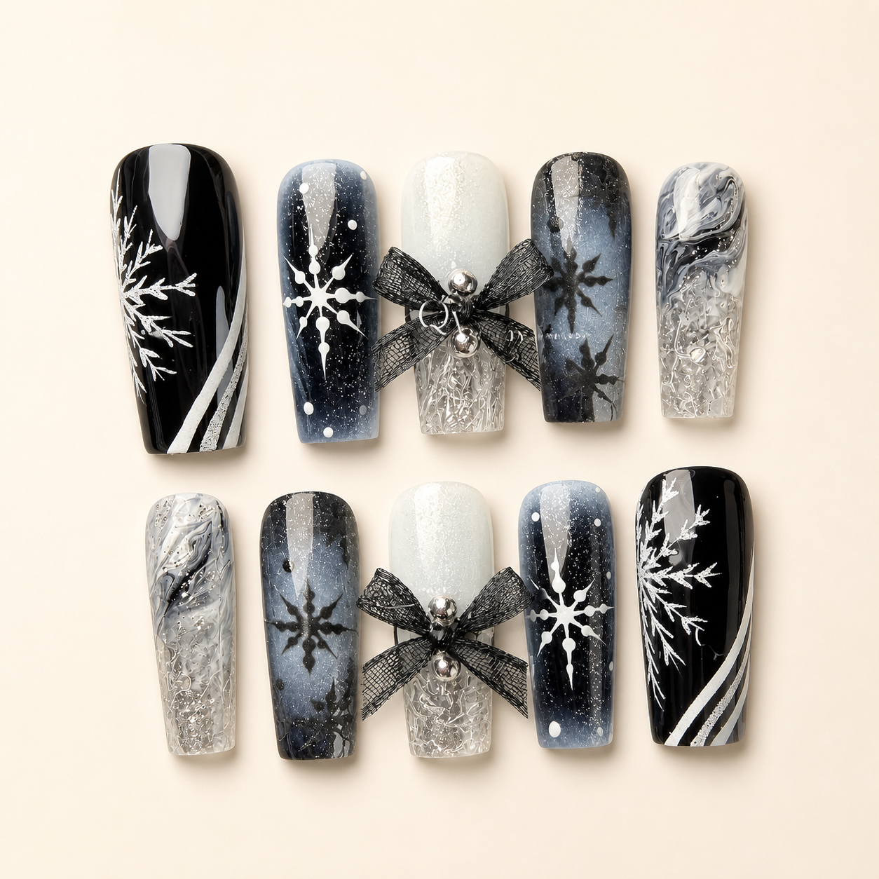 Black Silver Snowflake Christmas Press-On Nails
