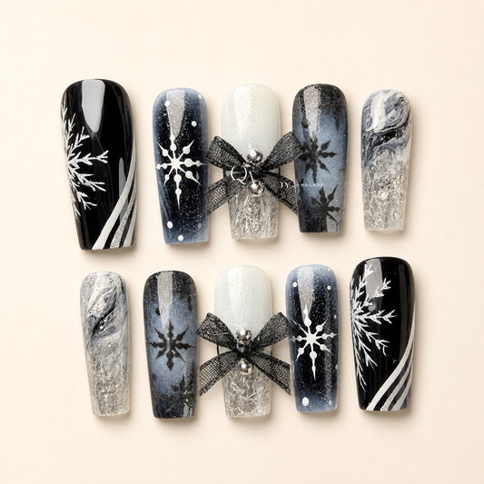 Black Silver Snowflake Christmas Press-On Nails